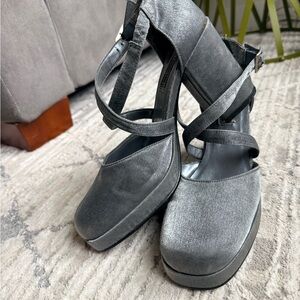 Xhilaration Y2K Vintage Silver Gray Platform Strappy Heels